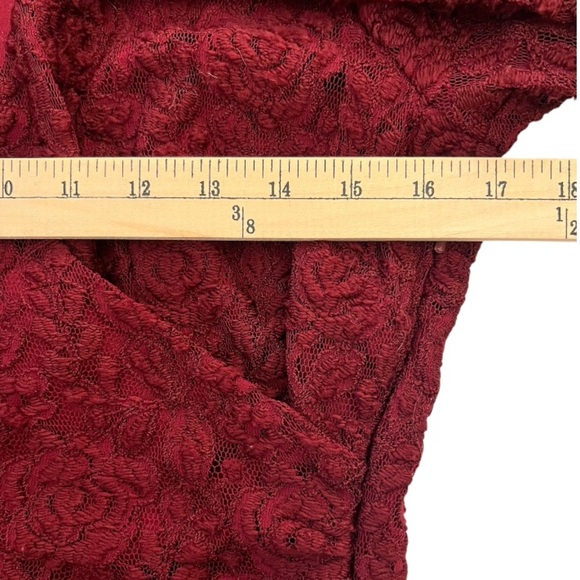 Laundry by Shelli Segal Ruched Lace Burgundy Long Sleeve Knee Length Size 12 - Picture 13 of 14